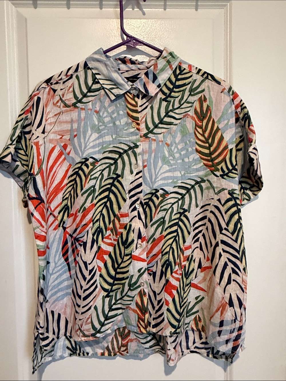 Tahari Multicolor Tropical Leaf Short-Sleeve Button-Up Shirt